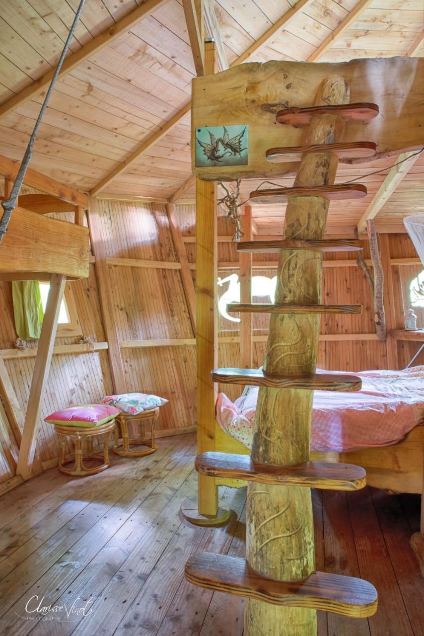L'Arbre A Cabane Guyonvelle Bagian luar foto